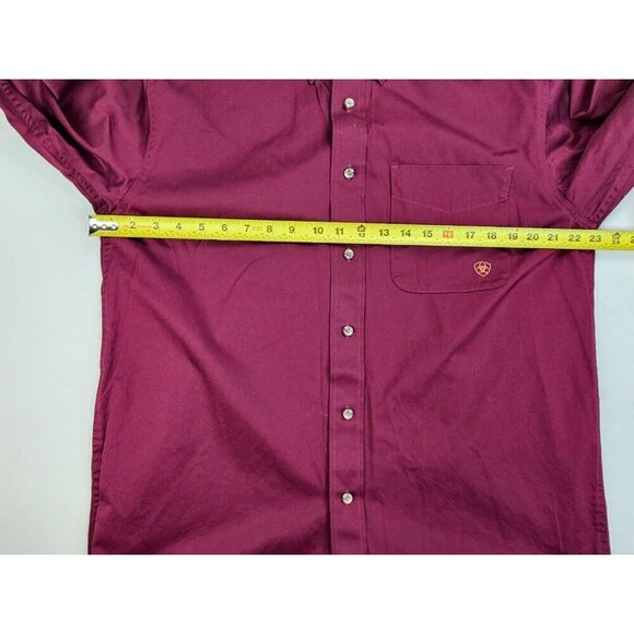 Ariat Size Medium Mens Burgundy Button Down Embroidered Chest Neck Logo Shirt - Picture 3 of 11